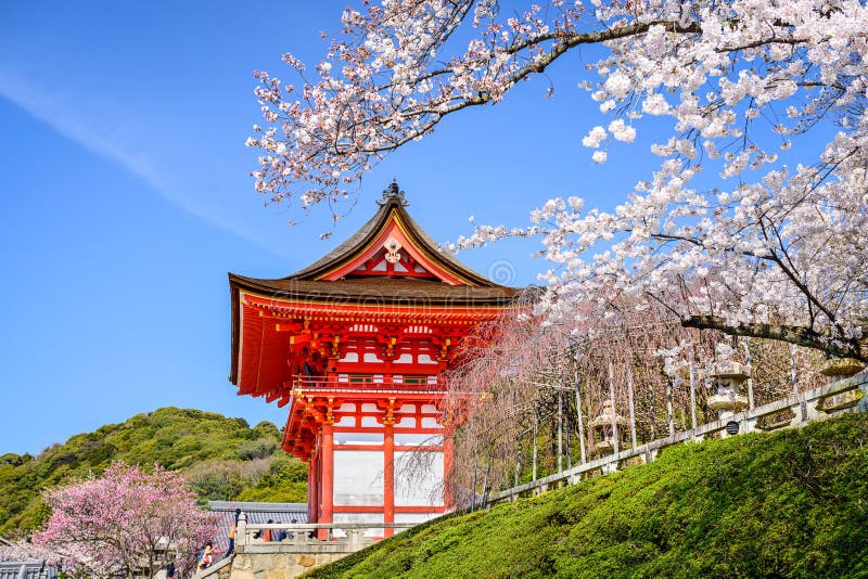 De Tempels van Kyoto in de Lente stock afbeeldingen De Tempels van Kyoto in de Lente stock afbeeldingen