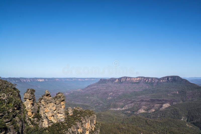 De tre fula systrarna på blåa berg, New South Wales, Australien arkivbild De tre fula systrarna på blåa berg, New South Wales, Australien arkivbild