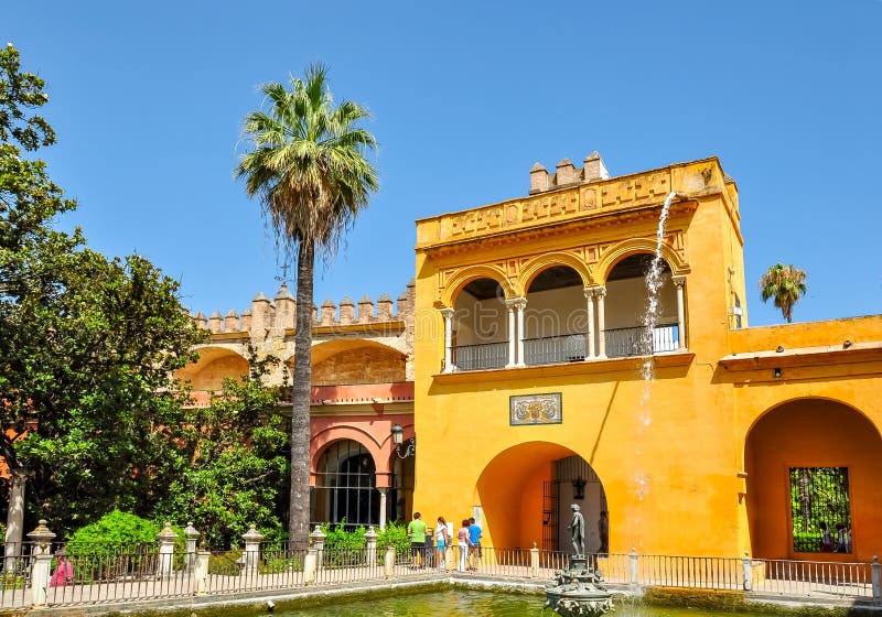 De tuinen van Sevilla Alcazar, Spanje stock foto's De tuinen van Sevilla Alcazar, Spanje stock foto's