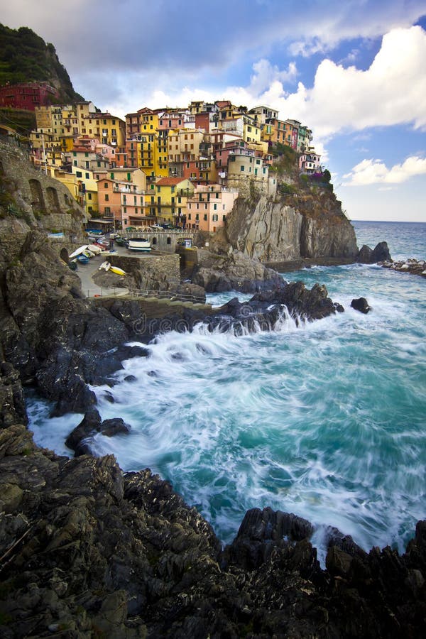 Vissersdorp Manarola in Cinque Terre, Italië royalty-vrije stock afbeeldingen