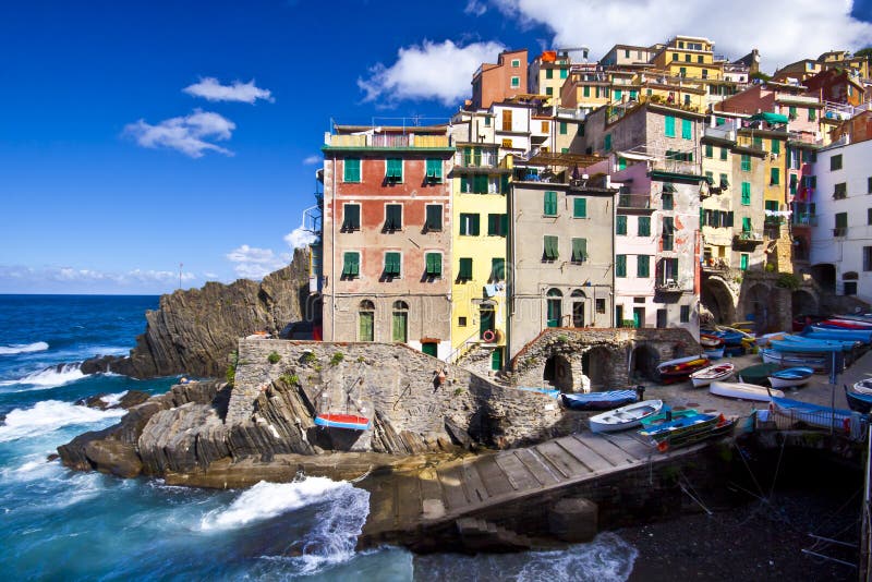 Vissersdorp Riomaggiore in Cinque Terre royalty-vrije stock fotografie