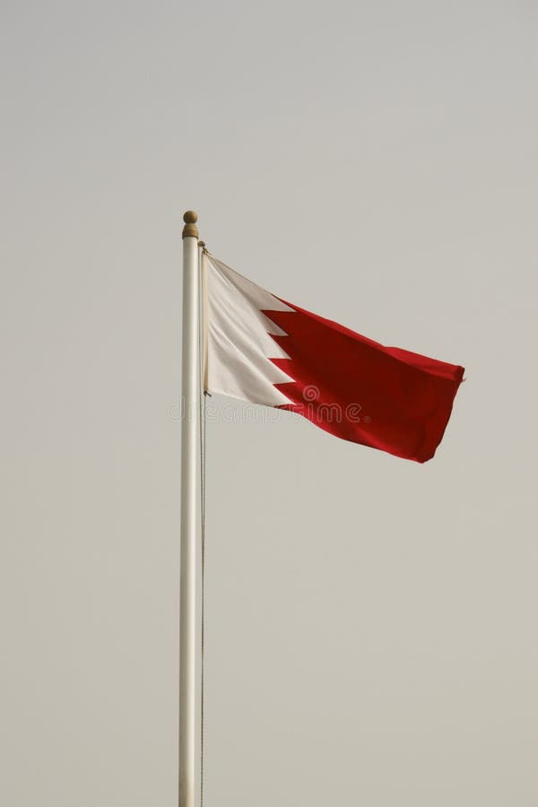 De vlag van Bahrein op vlaggestok