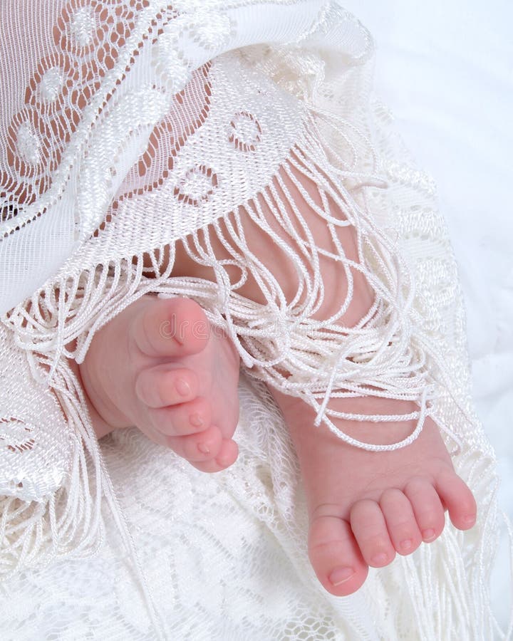 De Voeten en het Kant van de baby royalty-vrije stock afbeelding De Voeten en het Kant van de baby royalty-vrije stock afbeelding