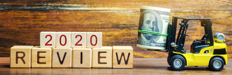 De vorkheftruck draagt een bundel van dollars aan inschrijvingsoverzicht 2020 Controle van zaken en ondernemingen, overheidsinste royalty-vrije stock afbeeldingen De vorkheftruck draagt een bundel van dollars aan inschrijvingsoverzicht 2020 Controle van zaken en ondernemingen, overheidsinste royalty-vrije stock afbeeldingen