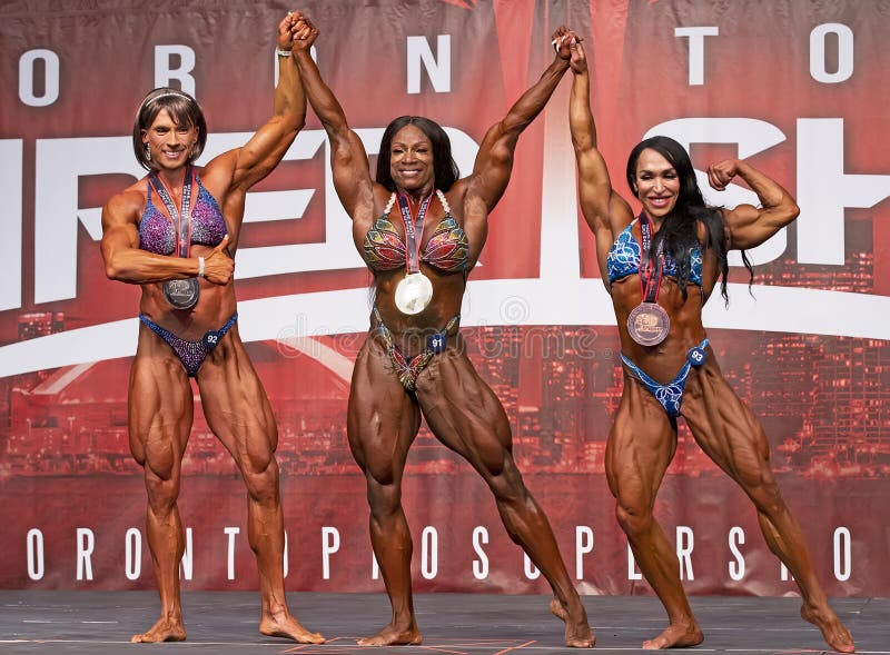 Paradox Draaien schroef De Winnaars Van Bodybuilding Van Vrouwen Bij 2019 Toronto Prosupershow  Redactionele Foto - Image of kalveren, pasvorm: 149669786