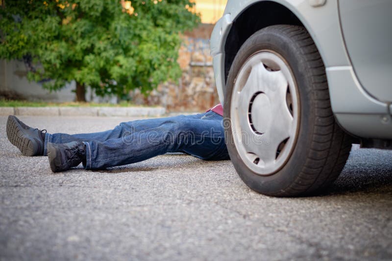 Dead pedestrian after a car incident