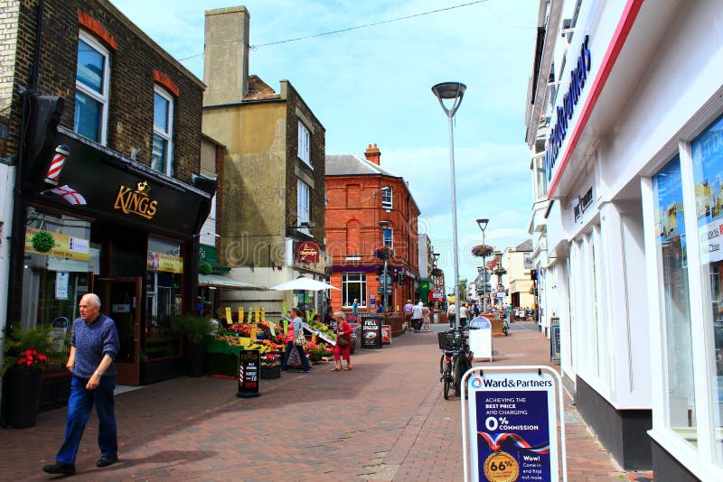 Deal Town High Street England Editorial Photo - Image of kent, paved:  77932321