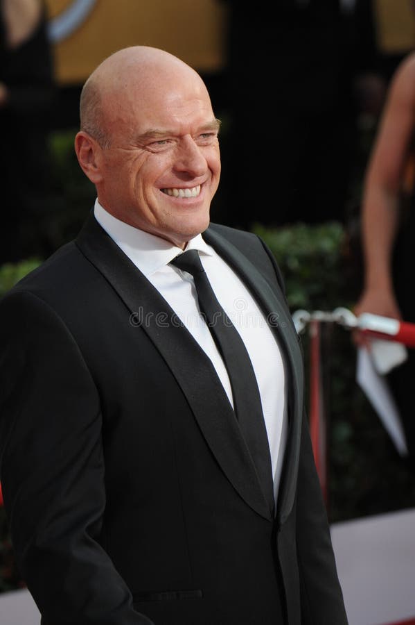 Dean Norris Royalty-Free Images, Stock Photos & Pictures