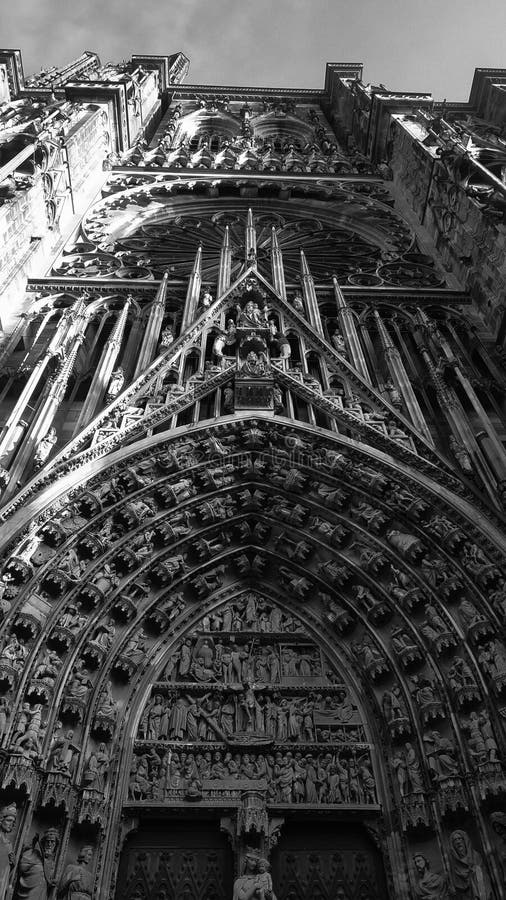 december 2019, 'Cathédrale Notre Dame de Strasbourg' front details, Strasburg, Frankrijk royalty-vrije stock afbeeldingen december 2019, 'Cathédrale Notre Dame de Strasbourg' front details, Strasburg, Frankrijk royalty-vrije stock afbeeldingen
