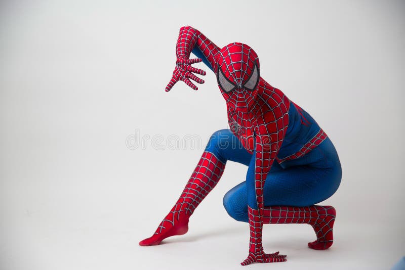 Spider-man tạo dáng trên nền trắng tại Israel sẽ làm cho bạn phải trầm trồ và lắng nghe trái tim mình. Bạn sẽ không thể nhịn được cái cười khi nhìn thấy nhân vật siêu anh hùng Spider-Man ngồi tại vị trí khác nhau trên nền trắng. Hãy trải nghiệm và cảm nhận niềm vui tuyệt vời mà chiếc ảnh này mang lại!