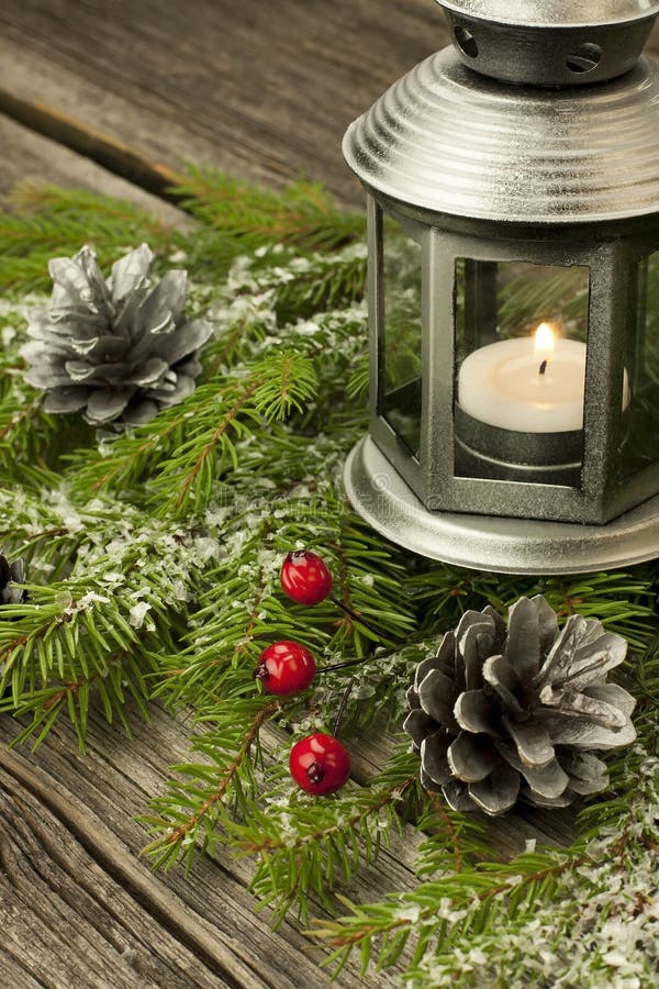 Decoraciones de la Navidad con las velas imágenes de archivo libres de regalías Decoraciones de la Navidad con las velas imágenes de archivo libres de regalías