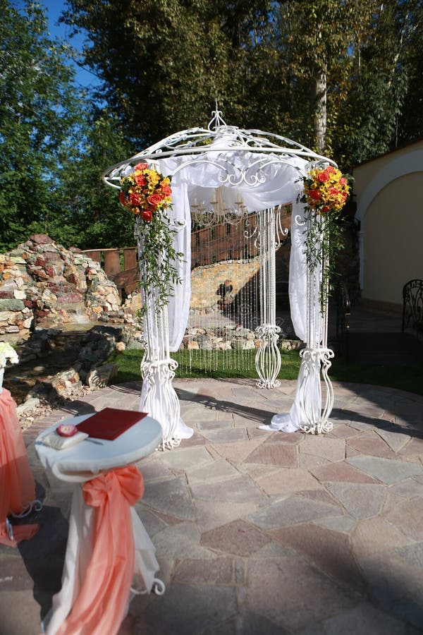Decoración hermosa de la boda imagen de archivo libre de regalías Decoración hermosa de la boda imagen de archivo libre de regalías