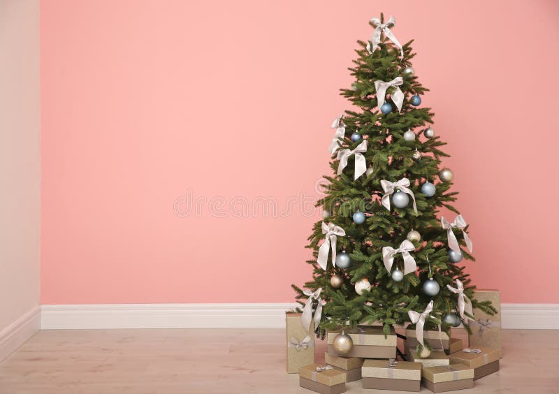 Decorated Christmas Tree with Gift Boxes Stock Image Image of noel