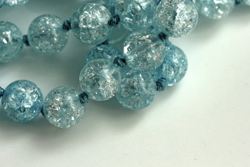 Decoratie blauwe parels stock afbeeldingen Decoratie blauwe parels stock afbeeldingen