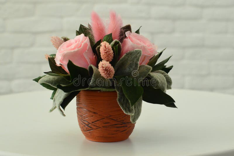 Decoração da flor de um interior fotografia de stock Decoração da flor de um interior fotografia de stock