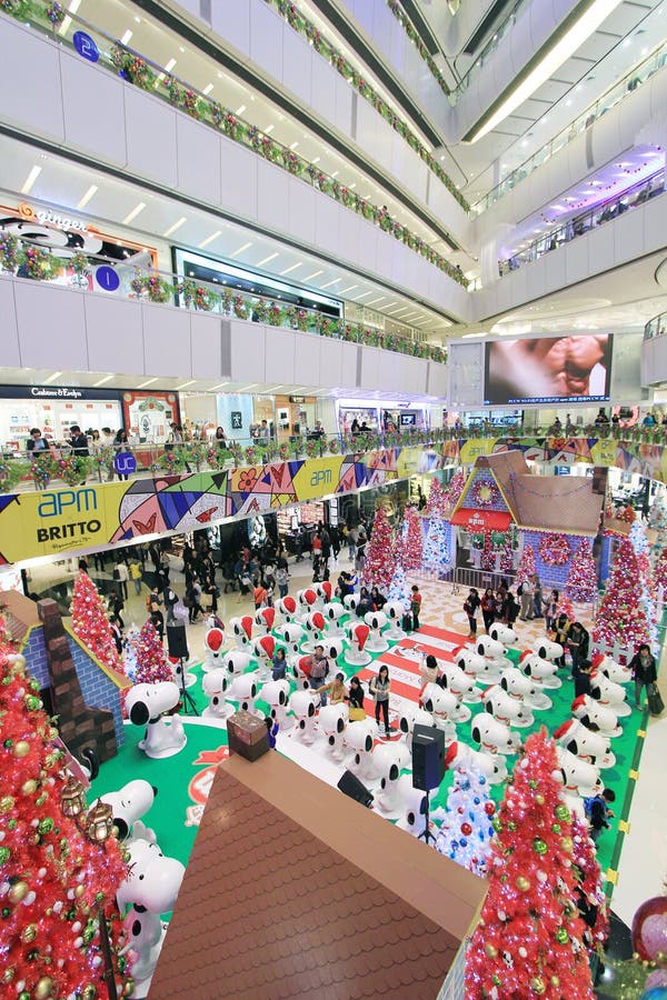 Decoração Snoopy do Natal de Hong Kong APM foto de stock royalty free