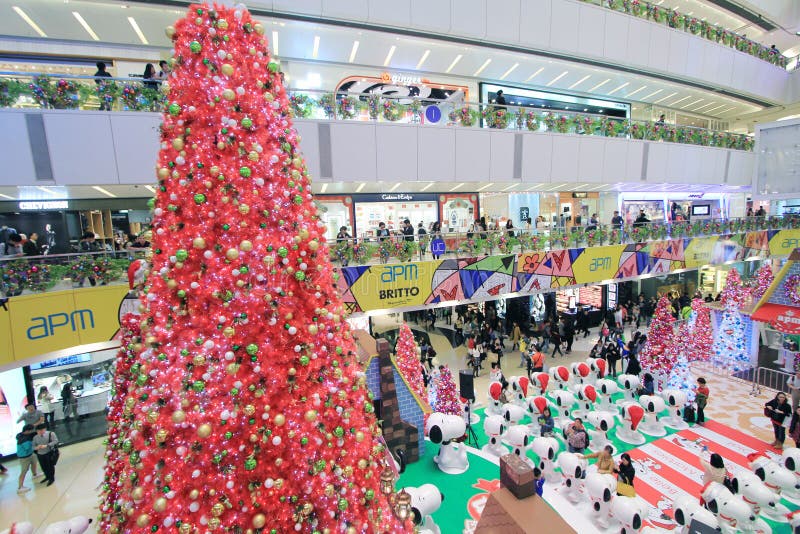 Decoração Snoopy do Natal em APM fotografia de stock royalty free