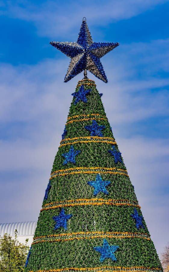 Decorações Paseo Reforma Cidade do México México da árvore de Natal fotografia de stock Decorações Paseo Reforma Cidade do México México da árvore de Natal fotografia de stock