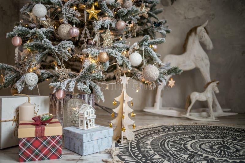 Decorațiuni pentru vacanța de Crăciun stock images