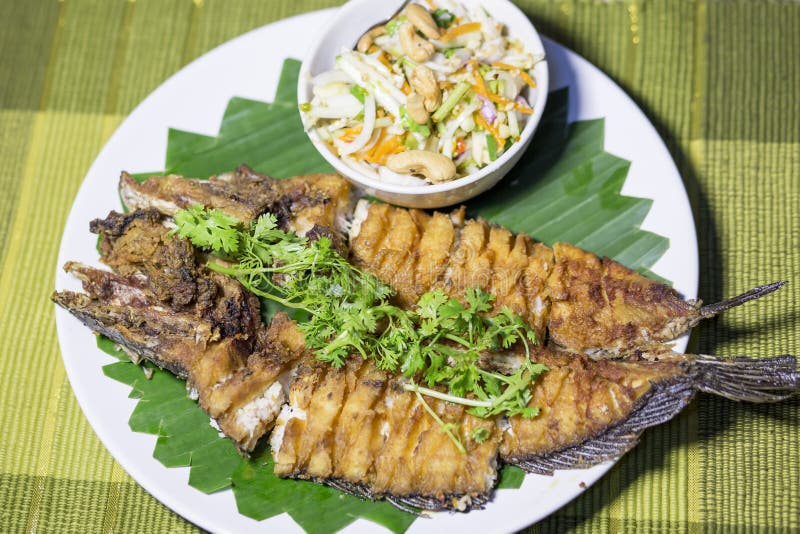 Thai fried fish with mango salad