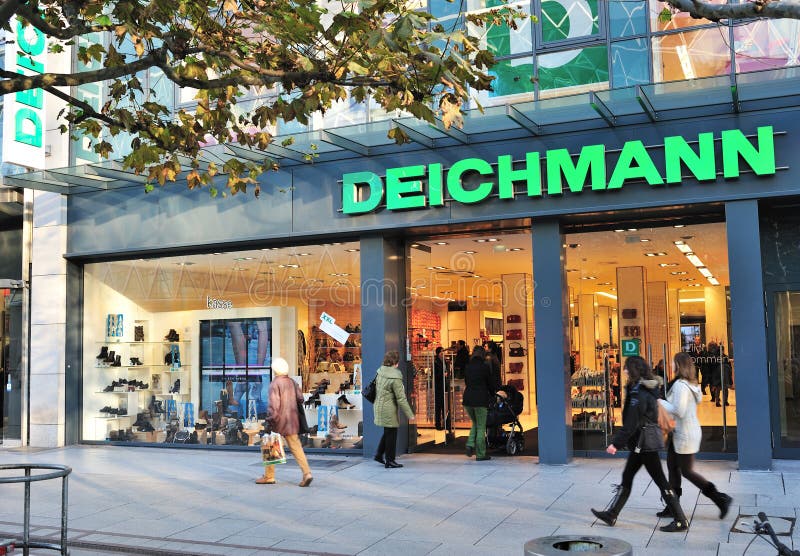 Ydeevne Relaterede Modregning Deichmann Store Photos - Free & Royalty-Free Stock Photos from Dreamstime