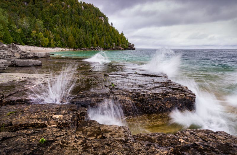 Deixar de funcionar acena na ilha do vaso de flores, Tobermory fotografia de stock Deixar de funcionar acena na ilha do vaso de flores, Tobermory fotografia de stock