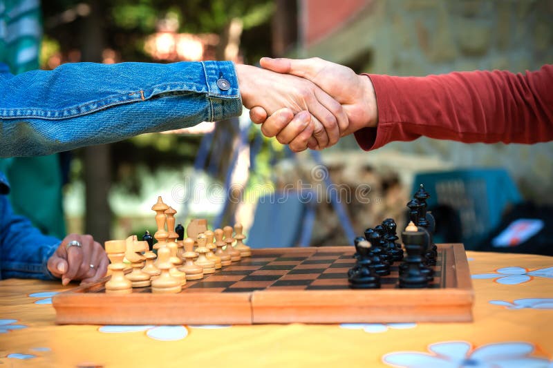 Deixe O Jogo Começar. Vamos Jogar Xadrez. Imagem de Stock - Imagem de  pessoa, xadrez: 269880279