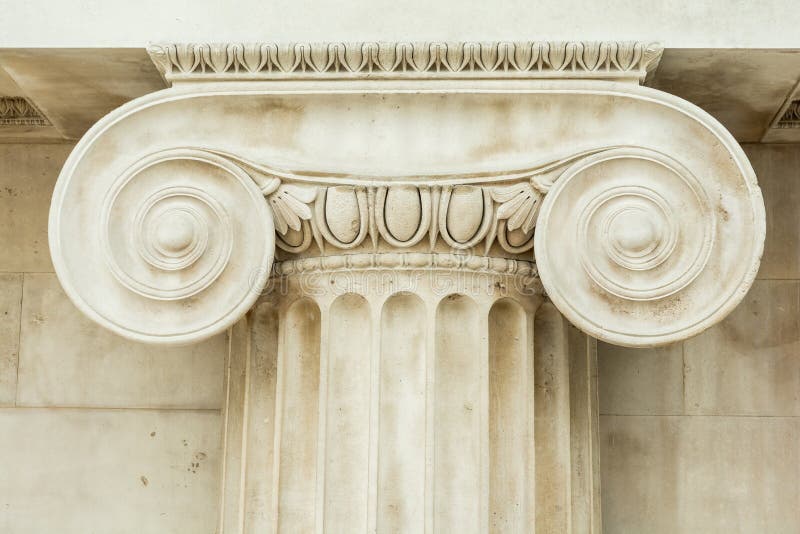 Dekoracyjny szczegół antyczna Jońska kolumna