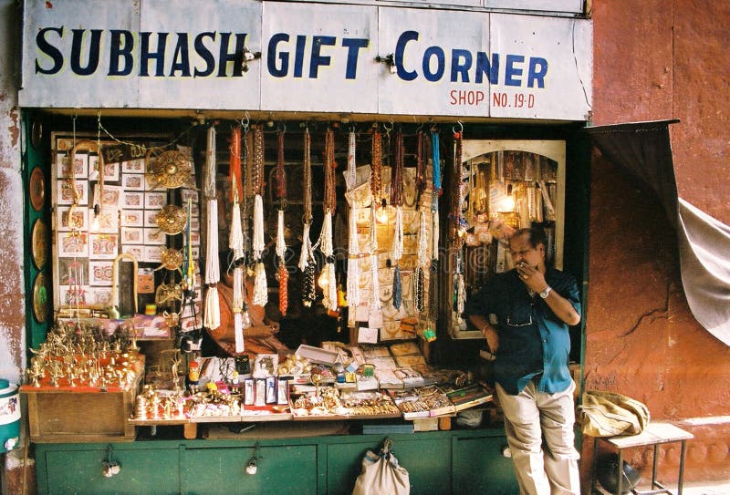 Delhi Shop editorial image. Image of markets, india, asia 27752315