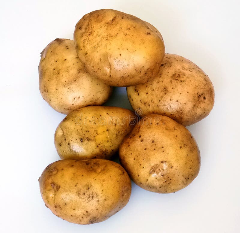 Deliciosas patatas crudas fotografía de archivo