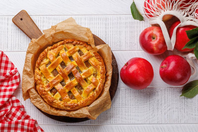 Delicious Apple Pie with Fresh Red Apples