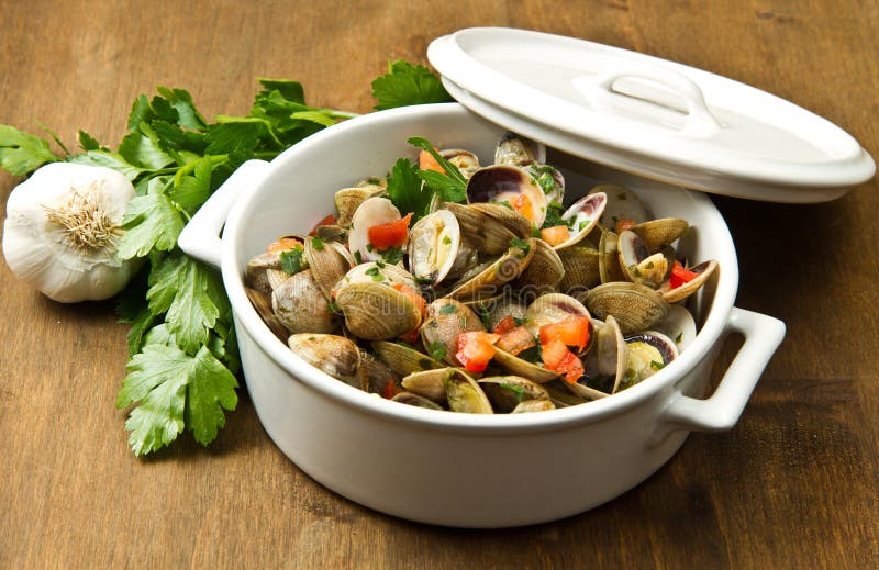 Delicious clams soup stock image. Image of cook, appetizer 28752911