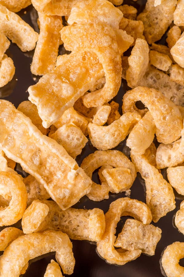 Delicious Crispy Pork Rinds Stock Image - Image of crackling, delicious ...