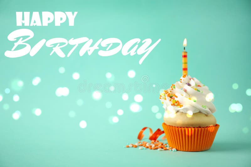Nến được thổi tắt trên chiếc bánh cupcake đầy màu sắc, liệu có gì tuyệt vời hơn khi chúc mừng sinh nhật người thân hay bạn bè của mình? Hãy cùng đón xem hình ảnh này để có thêm nhiều ý tưởng cho buổi tiệc sinh nhật của bạn nào!
