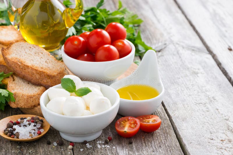 Delicious mozzarella and ingredients for the salad