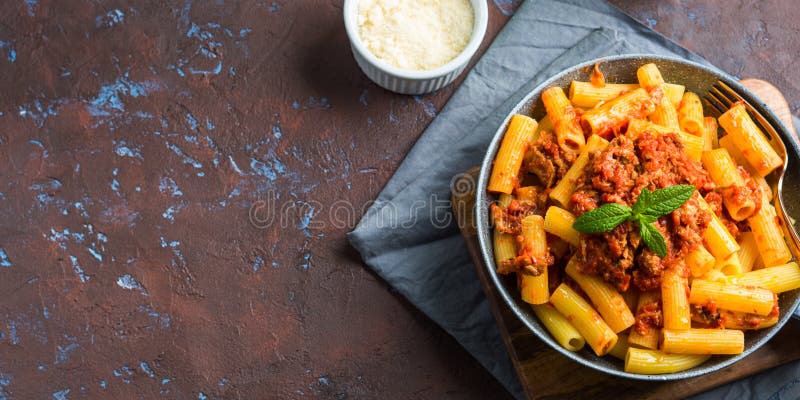 Delicious Rigatoni Pasta With Tomato Meat Ragu Stock Image - Image of ...