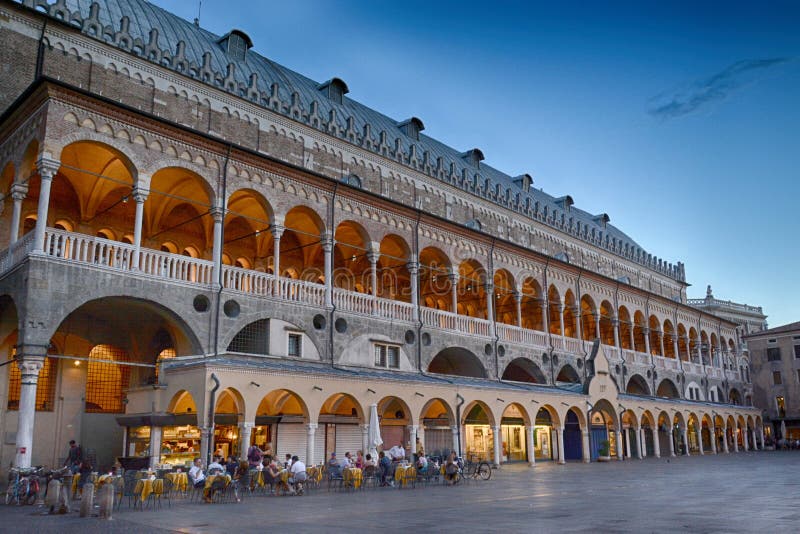 Della Ragione, Padova, Italia di Palazzo fotografia stock Della Ragione, Padova, Italia di Palazzo fotografia stock