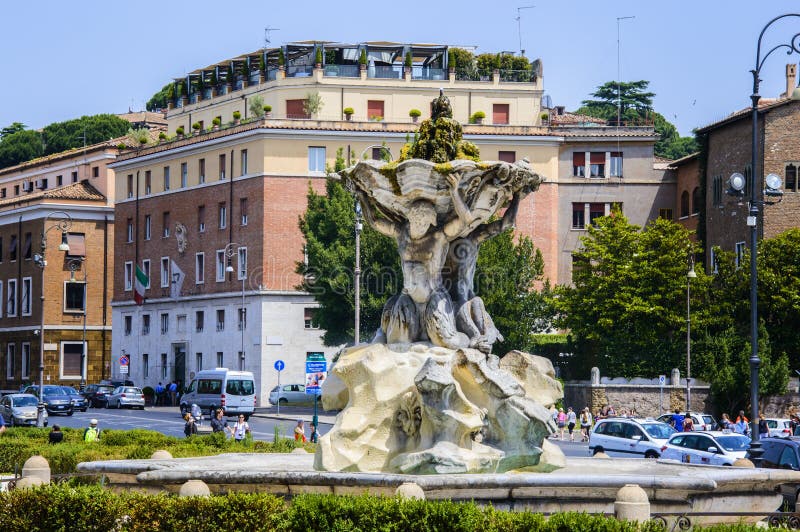 Della Verita (place de l'Italie, de Rome, du Piazza Bocca de la bouche de la vérité) et les tritons images stock Della Verita (place de l'Italie, de Rome, du Piazza Bocca de la bouche de la vérité) et les tritons images stock