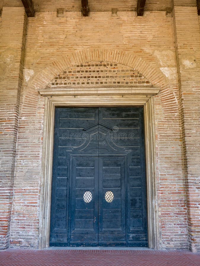 Della Базилика di Sant „Apollinare Porta в Classe Равенна стоковая фотография Della Базилика di Sant „Apollinare Porta в Classe Равенна стоковая фотография