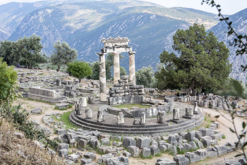 Delphi Tholos und Umgebungen, Delphi Greece stockbild Delphi Tholos und Umgebungen, Delphi Greece stockbild