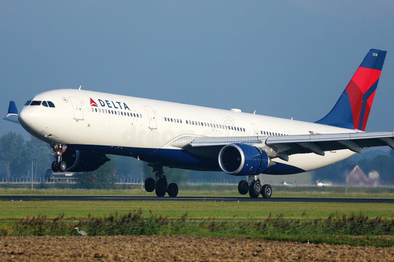 Delta Airlines Plane Taking Off Editorial Stock Photo Image of
