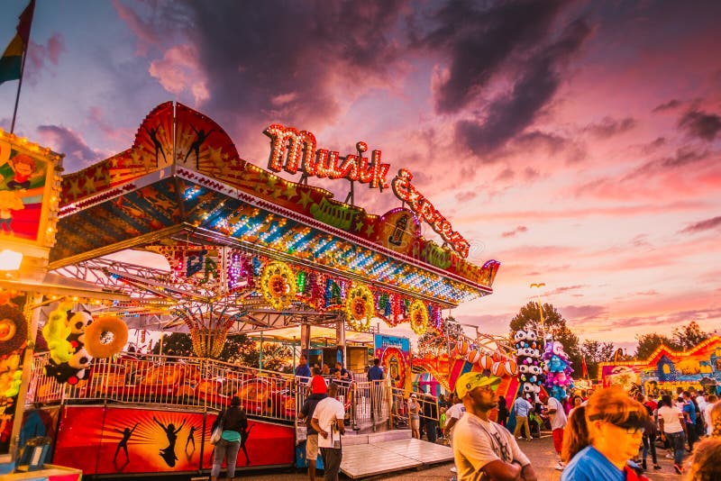 Delta Fair, Memphis, TN County Fair Midway Editorial Photography
