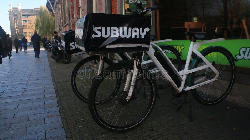 Den Bosch Nos Países Baixos 10122019 : Sinal Do Jumbo City Um Ramo Lateral  Do Grande Mercado De Mercearias Foto Editorial - Imagem de europeu,  colosso: 207845576