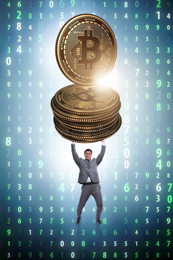 Den hållande bitcoinen för affärsman i cryptocurrencyblockchainbegrepp royaltyfri bild Den hållande bitcoinen för affärsman i cryptocurrencyblockchainbegrepp royaltyfri bild