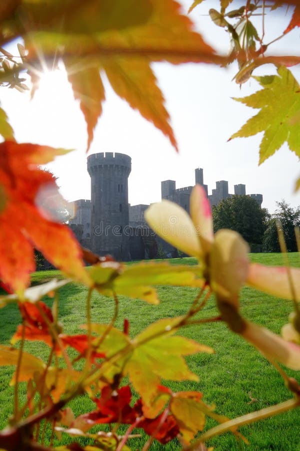 Den Penrhyn slotten i Wales, Förenade kungariket, serie av Walesh rockerar fotografering för bildbyråer Den Penrhyn slotten i Wales, Förenade kungariket, serie av Walesh rockerar fotografering för bildbyråer