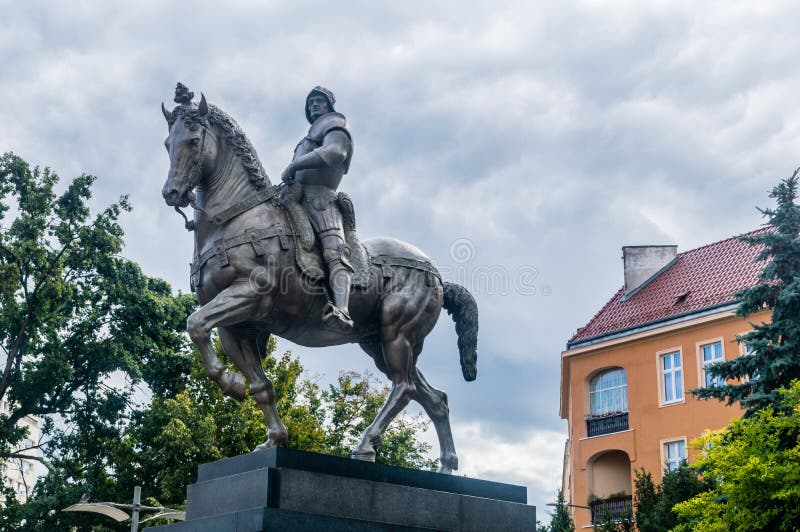 Den rid- statyn av Bartolomeo Colleoni i Szczecin royaltyfria foton Den rid- statyn av Bartolomeo Colleoni i Szczecin royaltyfria foton
