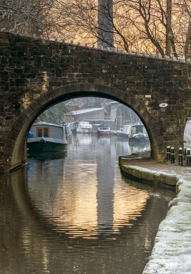 Den Rochdale kanalen hebden bron arkivfoton Den Rochdale kanalen hebden bron arkivfoton