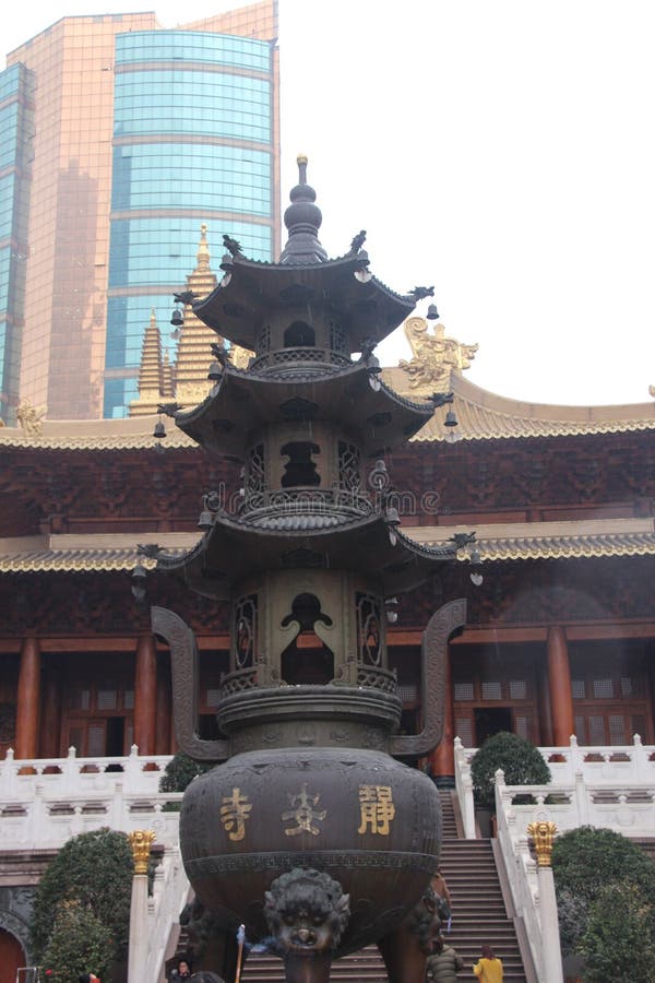 Den Shanghai templet Frikänd ekonomi royaltyfria bilder Den Shanghai templet Frikänd ekonomi royaltyfria bilder