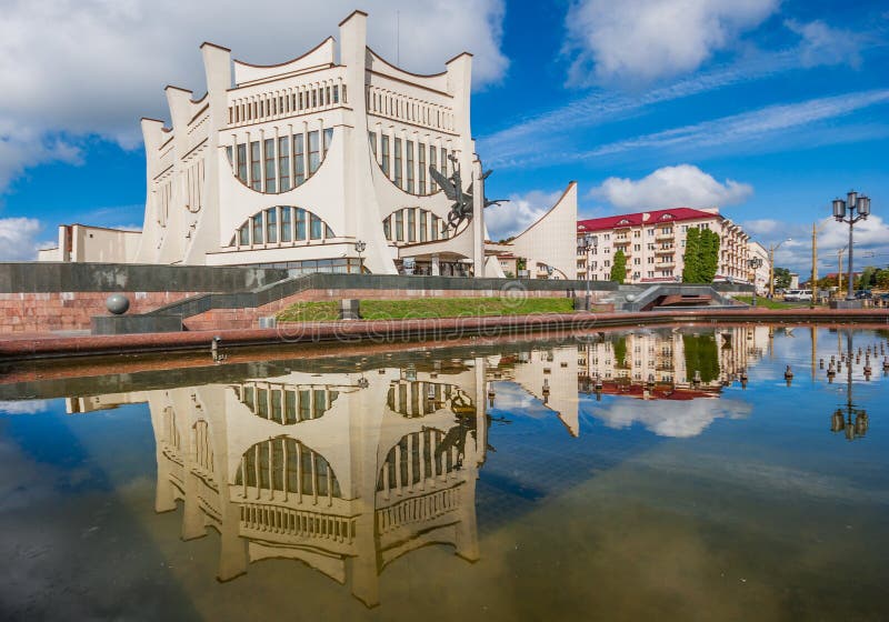 Den sovjetiska stilen Grodno, Vitryssland royaltyfria bilder Den sovjetiska stilen Grodno, Vitryssland royaltyfria bilder