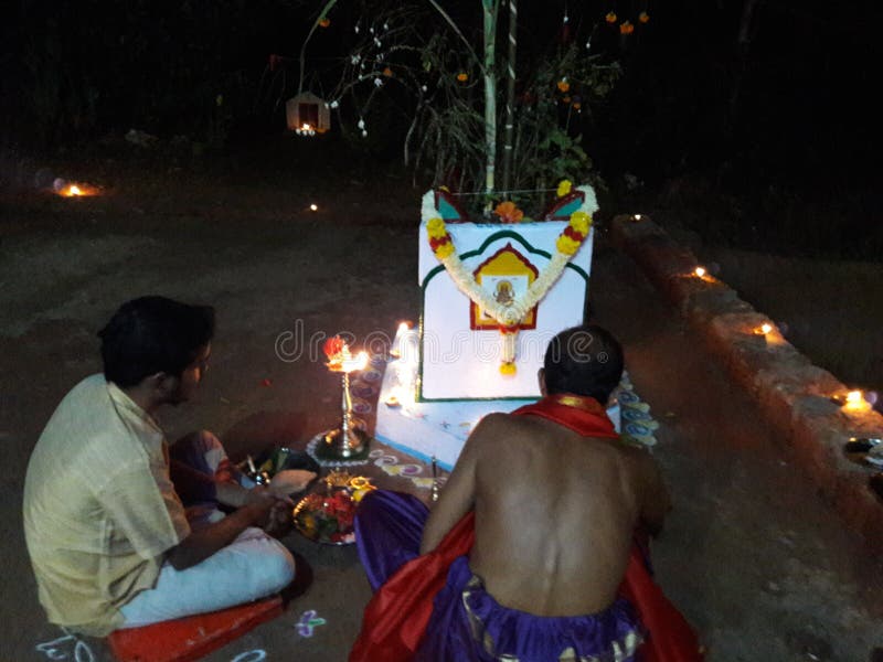 Den Tulsi vivahfestivalen firar i goa arkivbild Den Tulsi vivahfestivalen firar i goa arkivbild